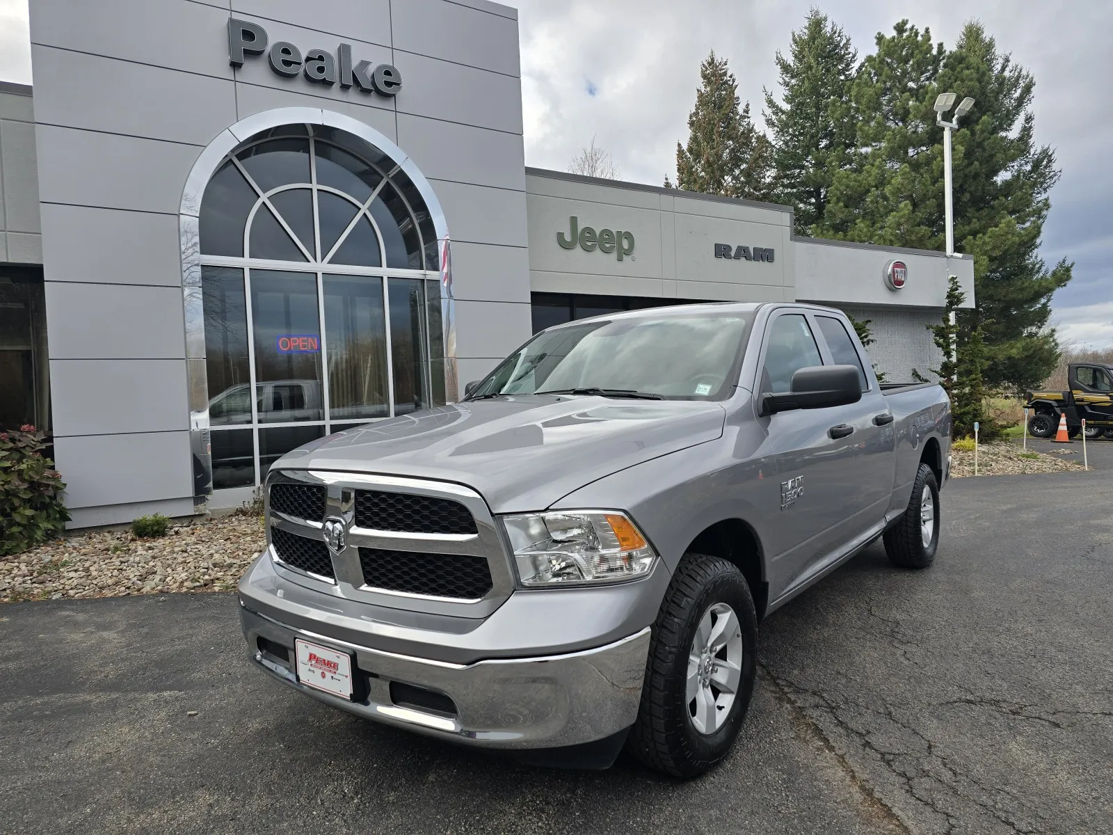 2024 RAM Ram 1500 Classic SLT's photo
