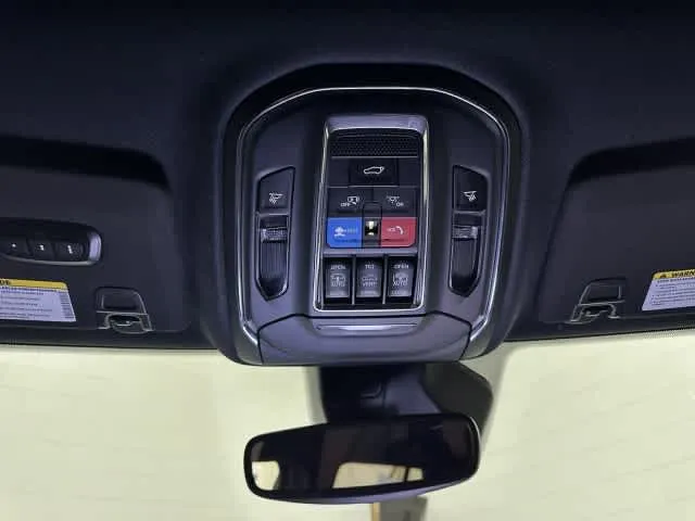 2024 Jeep Grand Cherokee 4xe - Photo 25