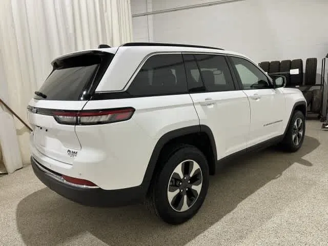 2024 Jeep Grand Cherokee 4xe - Photo 6