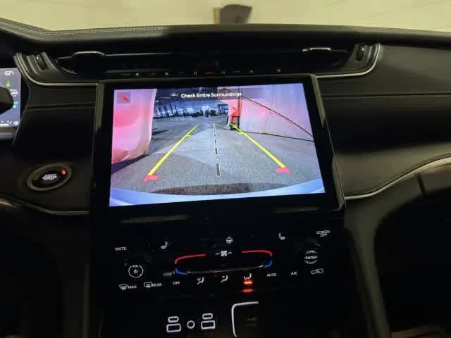 2024 Jeep Grand Cherokee 4xe - Photo 23