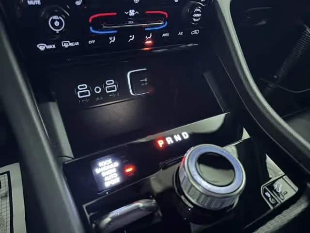 2024 Jeep Grand Cherokee 4xe - Photo 24