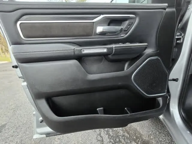 2024 RAM Ram 1500 Pickup Laramie - Photo 14