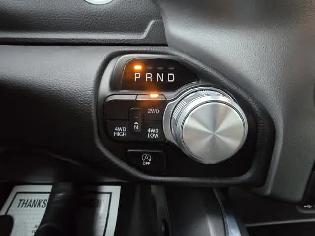 2024 RAM Ram 1500 Pickup Laramie - Photo 25