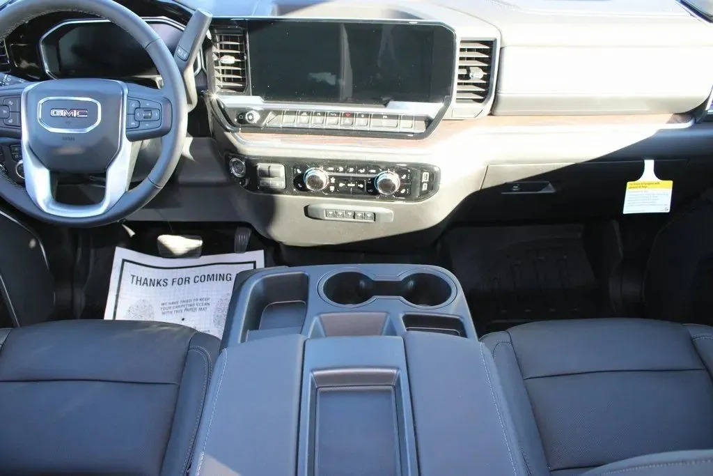 2026 GMC Sierra 3500HD SLT - Photo 33