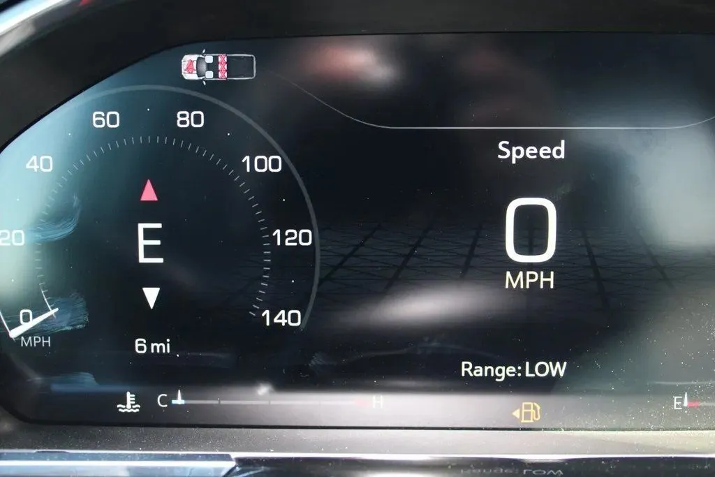 2026 GMC Sierra 3500HD SLT - Photo 14