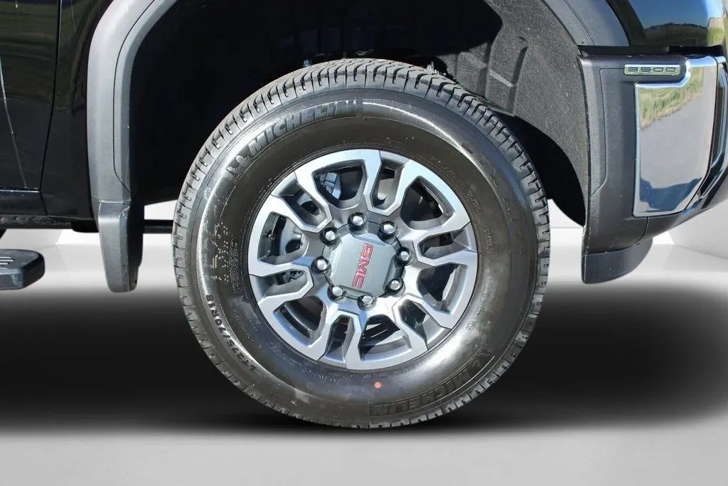 2026 GMC Sierra 3500HD SLT - Photo 42