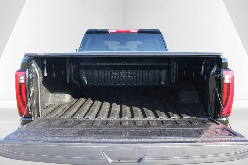2026 GMC Sierra 3500HD SLT - Photo 40