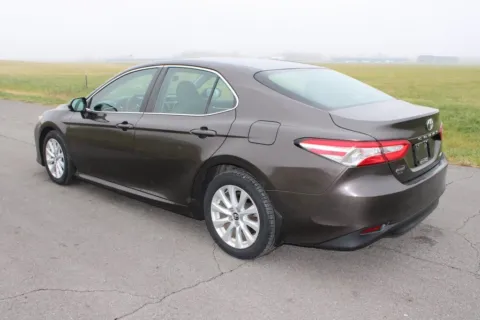 More photos of 2018 Toyota Camry L at Braden Cadillac GMC, OH