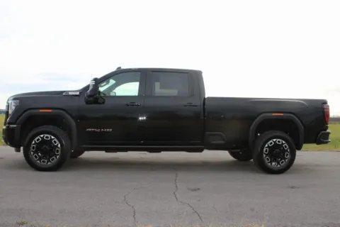More photos of 2026 GMC Sierra 3500HD AT4 at Braden Cadillac GMC, OH