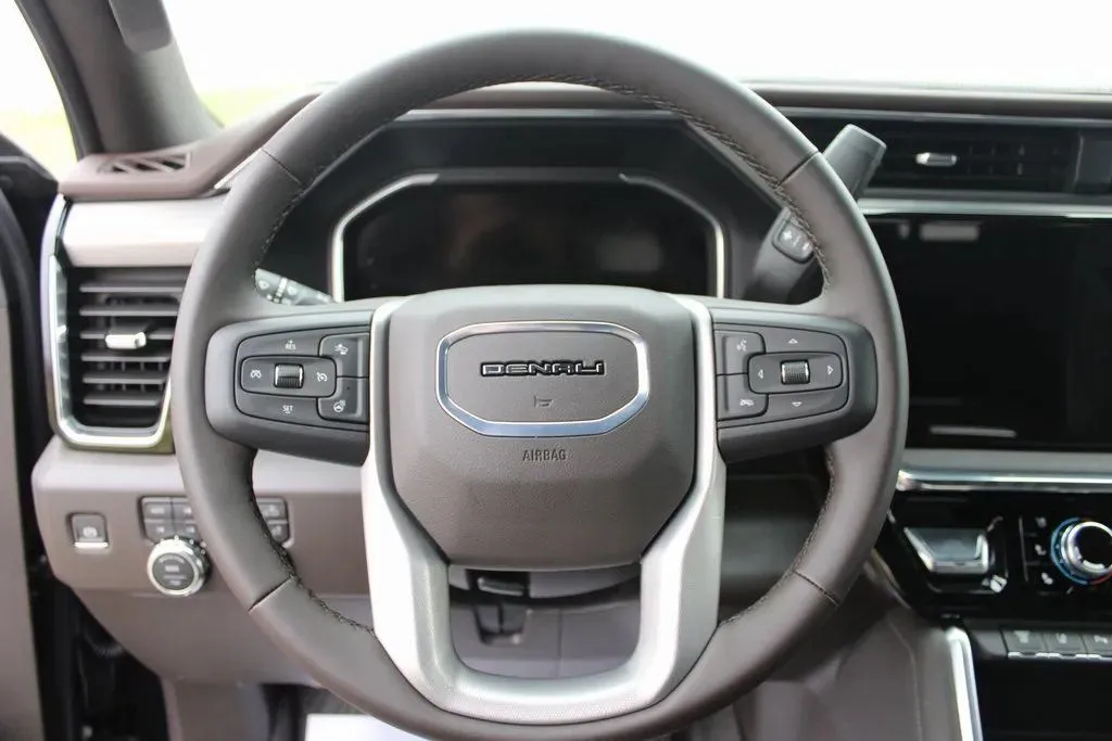 2026 GMC Sierra 3500HD Denali - Photo 13