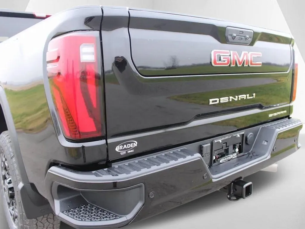 2026 GMC Sierra 3500HD Denali - Photo 41