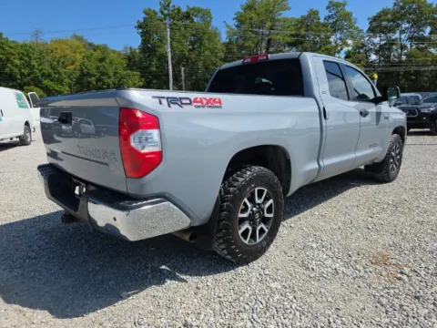 More photos of 2018 Toyota Tundra SR5 at Braden Cadillac GMC, OH