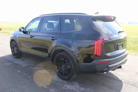 More photos of 2022 Kia Telluride SX at Braden Cadillac GMC, OH