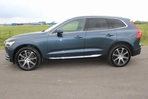 More photos of 2021 Volvo XC60 T6 Inscription at Braden Cadillac GMC, OH