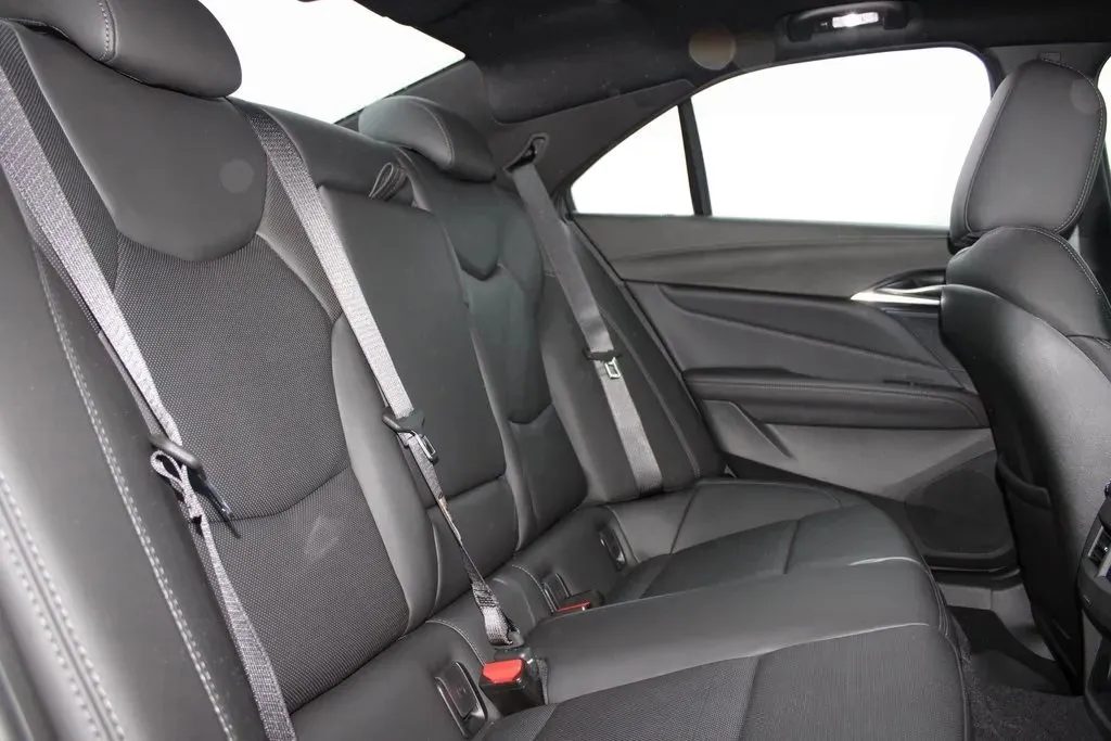 Cadillac CT4 photo 30