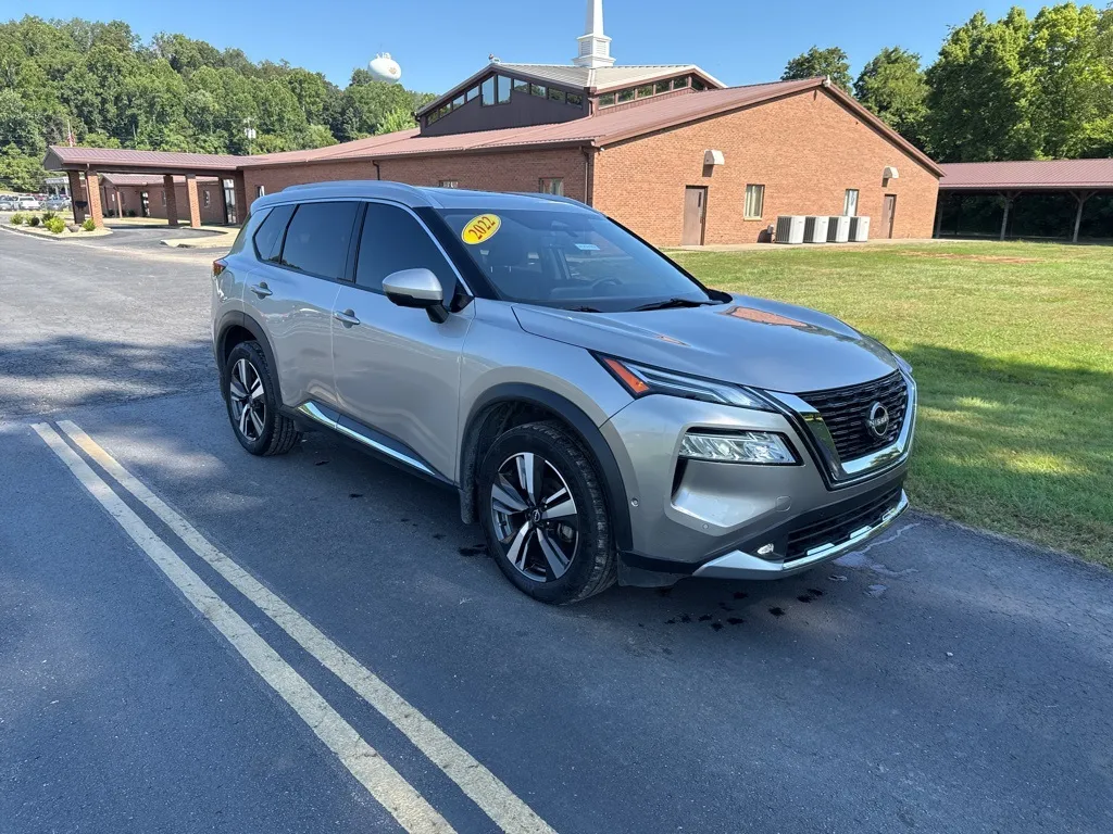 Silver 2022 Nissan Rogue Platinum for sale in Carroll, OH