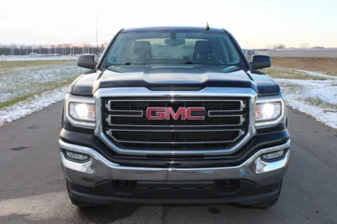 Photos of 2018 GMC Sierra 1500 SLE for sale in Carroll, OH at Braden Cadillac GMC