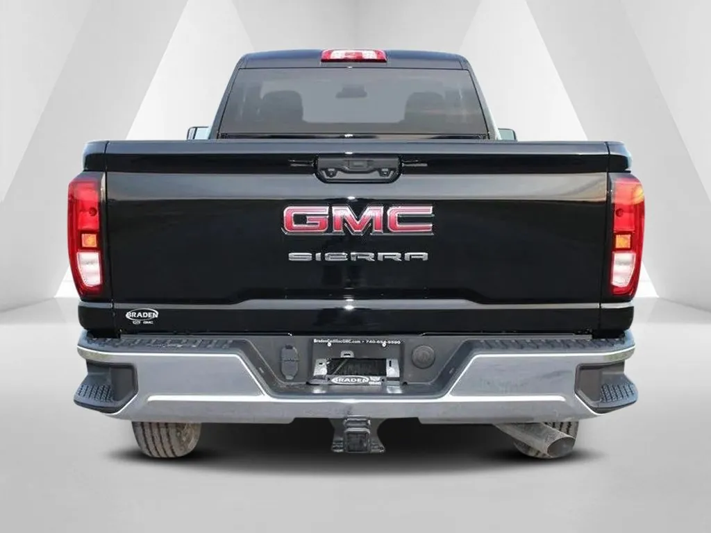 2026 GMC Sierra 2500HD Pro - Photo 6
