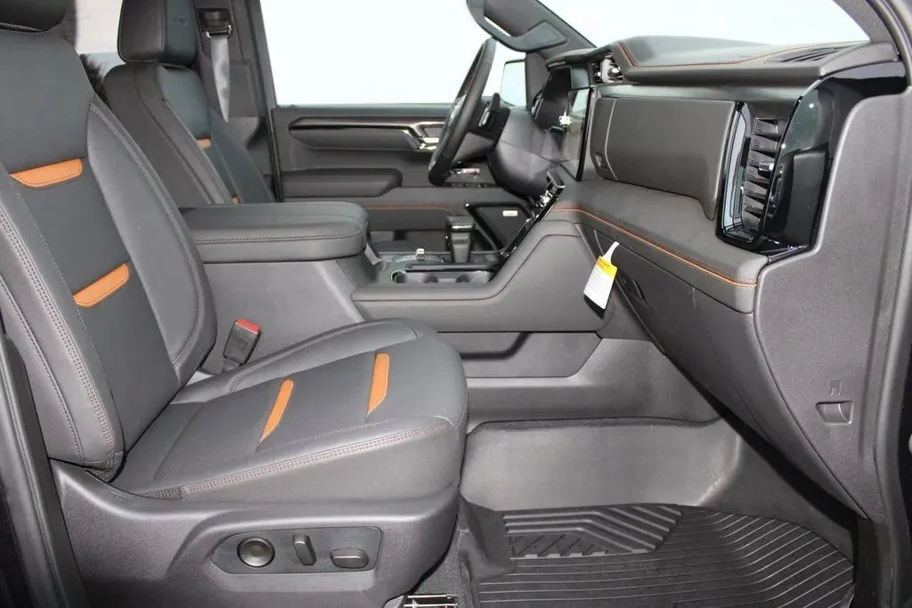 2026 GMC Sierra 1500 AT4 - Photo 20