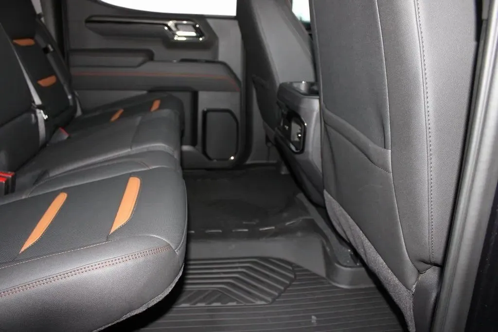 2026 GMC Sierra 1500 AT4 - Photo 26