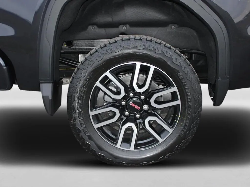 2026 GMC Sierra 1500 AT4 - Photo 42