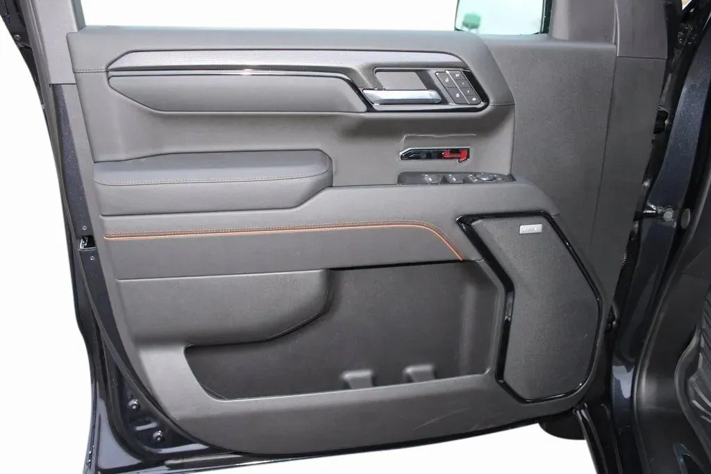 2026 GMC Sierra 1500 AT4 - Photo 10