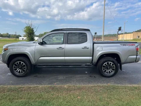 More photos of 2021 Toyota Tacoma TRD Sport at Braden Cadillac GMC, OH