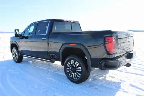 More photos of 2026 GMC Sierra 2500HD Denali Ultimate at Braden Cadillac GMC, OH