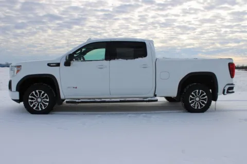 More photos of 2021 GMC Sierra 1500 AT4 at Braden Cadillac GMC, OH