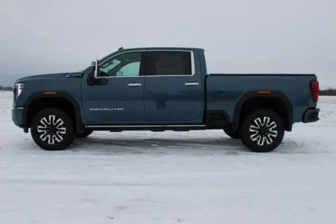 More photos of 2026 GMC Sierra 2500HD Denali Ultimate at Braden Cadillac GMC, OH