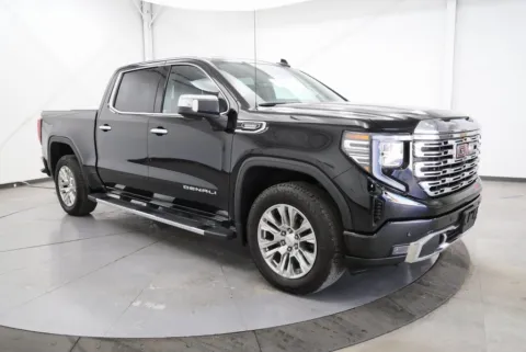 Black 2023 GMC Sierra 1500 Denali for sale in Carroll, OH