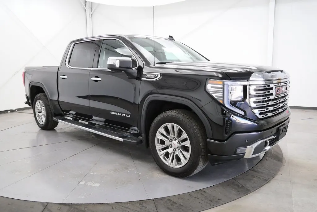 2023 GMC Sierra 1500 Denali Denali's photo