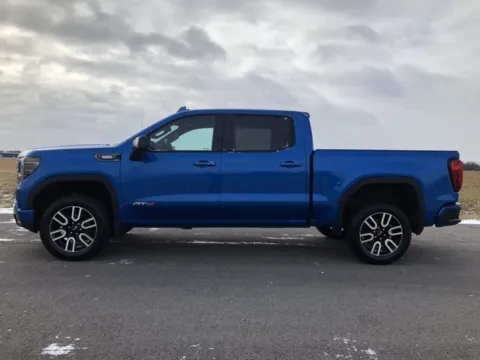 More photos of 2022 GMC Sierra 1500 AT4 at Braden Cadillac GMC, OH