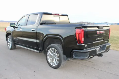 More photos of 2019 GMC Sierra 1500 Denali at Braden Cadillac GMC, OH