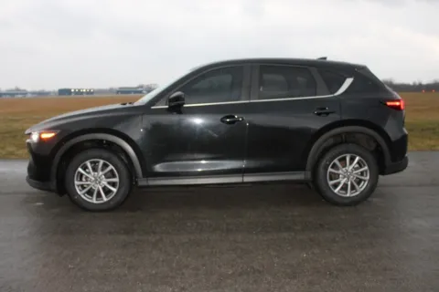 More photos of 2022 Mazda CX-5 2.5 S Select Package at Braden Cadillac GMC, OH
