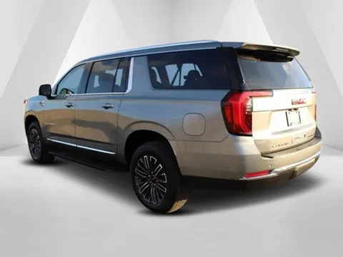 More photos of 2026 GMC Yukon XL Elevation at Braden Cadillac GMC, OH