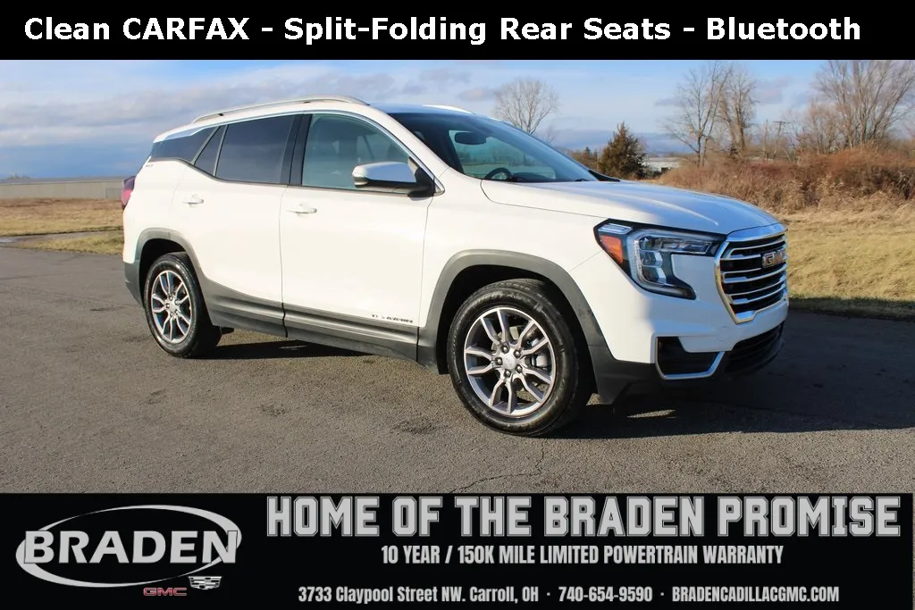 2023 GMC Terrain SLT's photo
