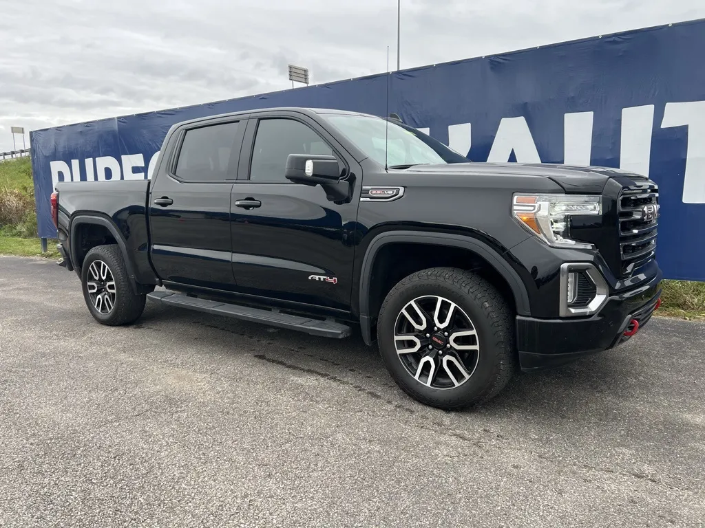 Black 2020 GMC Sierra 1500 AT4 for sale in Carroll, OH