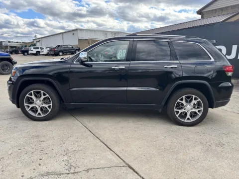 More photos of 2022 Jeep Grand Cherokee WK Limited at Braden Cadillac GMC, OH