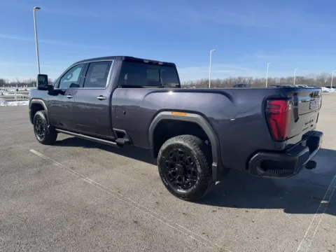 More photos of 2026 GMC Sierra 3500HD Denali Ultimate at Braden Cadillac GMC, OH