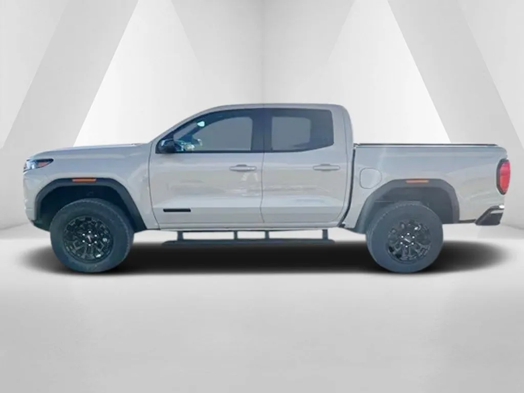 GMC Canyon photo 4