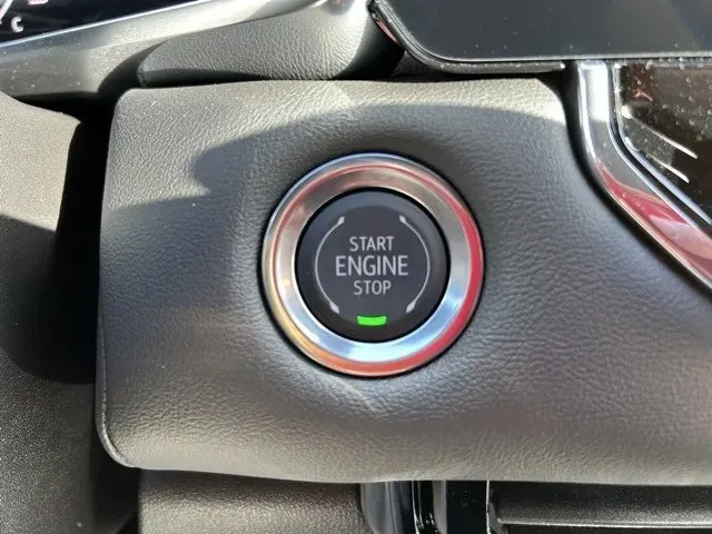 GMC Canyon photo 28