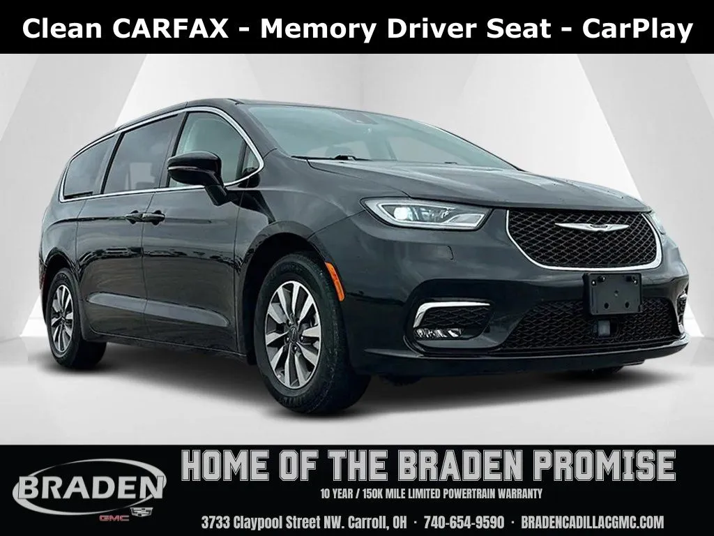 Black 2024 Chrysler Pacifica Hybrid Select for sale in Carroll, OH