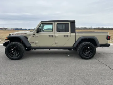 More photos of 2022 Jeep Gladiator Rubicon at Braden Cadillac GMC, OH