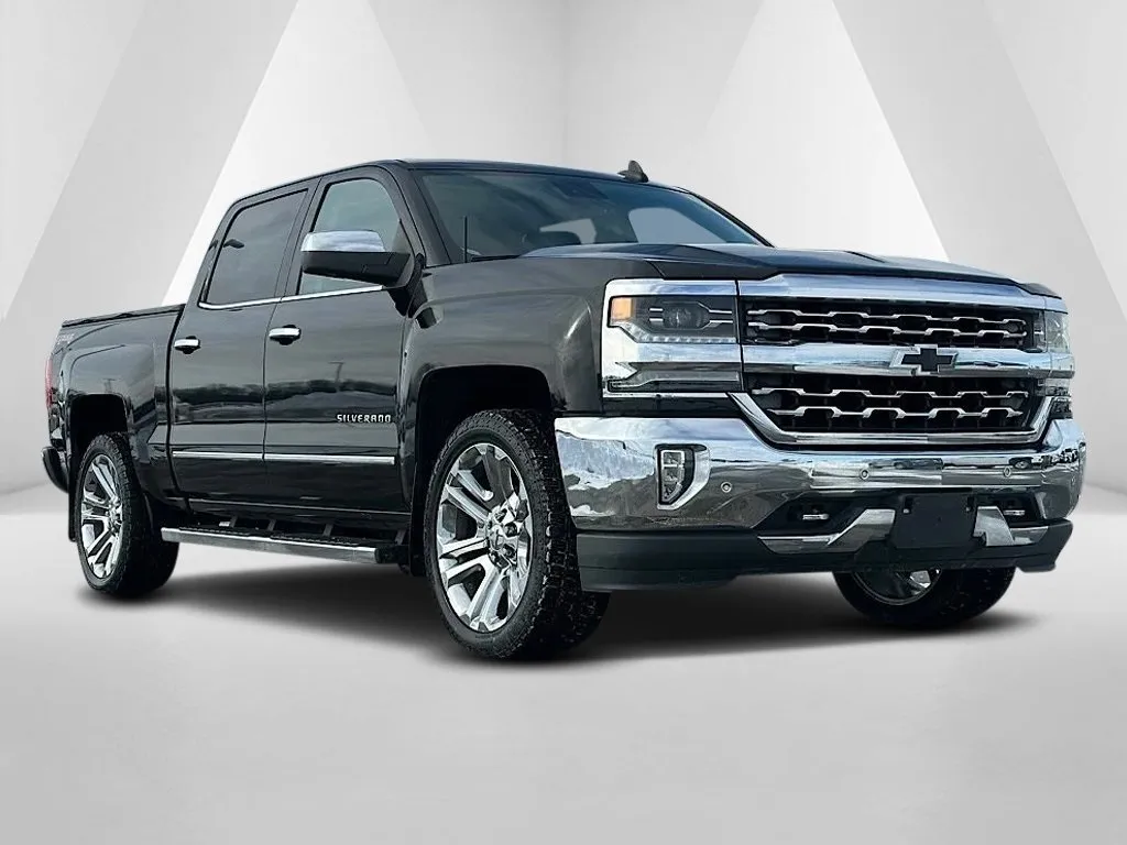 Black 2016 Chevrolet Silverado 1500 LTZ for sale in Carroll, OH