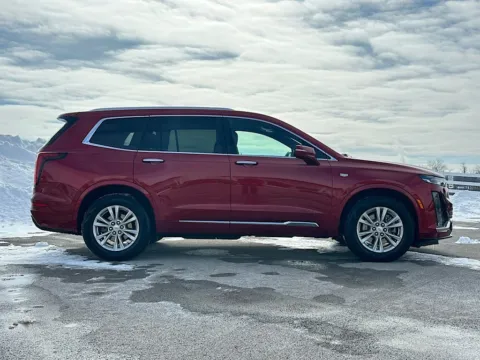 Another view of 2022 Cadillac XT6 Luxury for sale in Carroll, OH at Braden Cadillac GMC