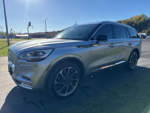 Another view of 2020 Lincoln Aviator Reserve for sale in Carroll, OH at Braden Cadillac GMC