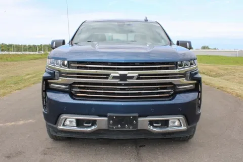 Photos of 2019 Chevrolet Silverado 1500 High Country for sale in Carroll, OH at Braden Cadillac GMC