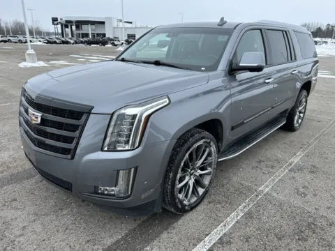 Another view of 2020 Cadillac Escalade ESV Luxury for sale in Carroll, OH at Braden Cadillac GMC