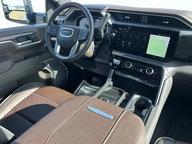 GMC Sierra photo 24